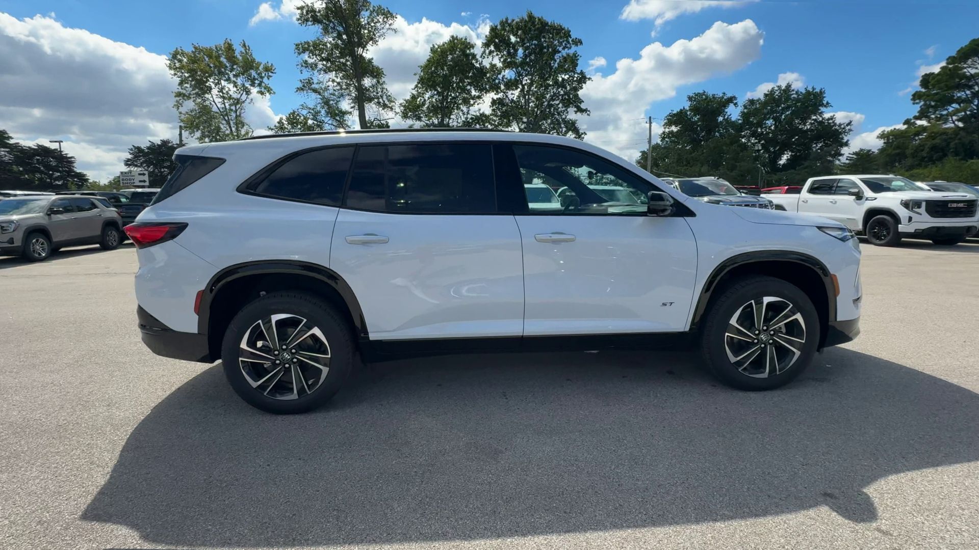 2026 Buick Enclave Sport Touring