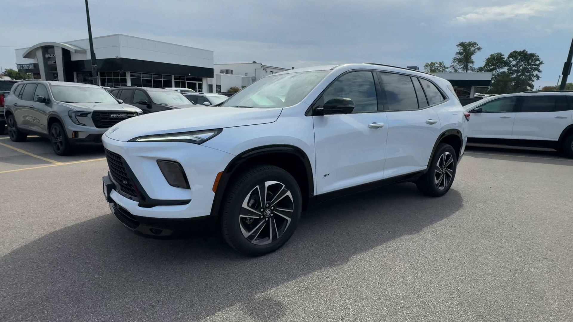 2026 Buick Enclave Sport Touring