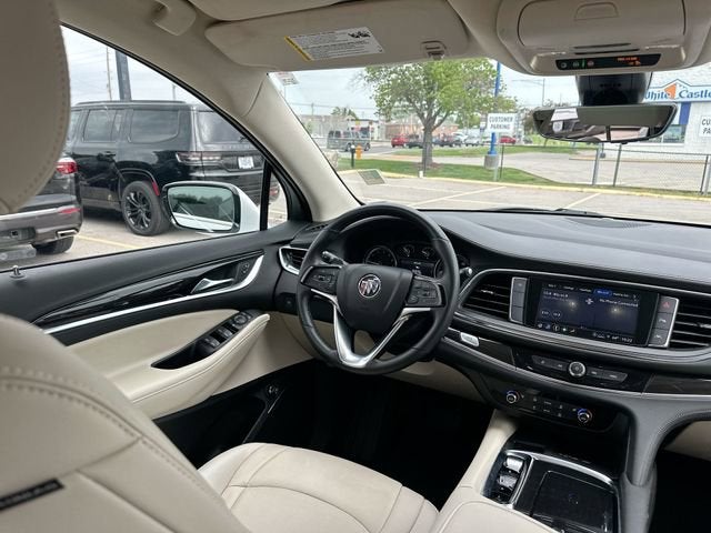 2024 Buick Enclave Essence