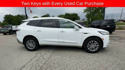 2024 Buick Enclave Essence