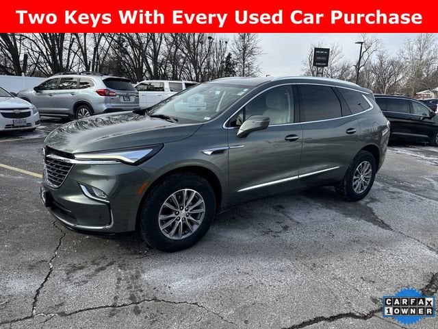 2022 Buick Enclave Essence