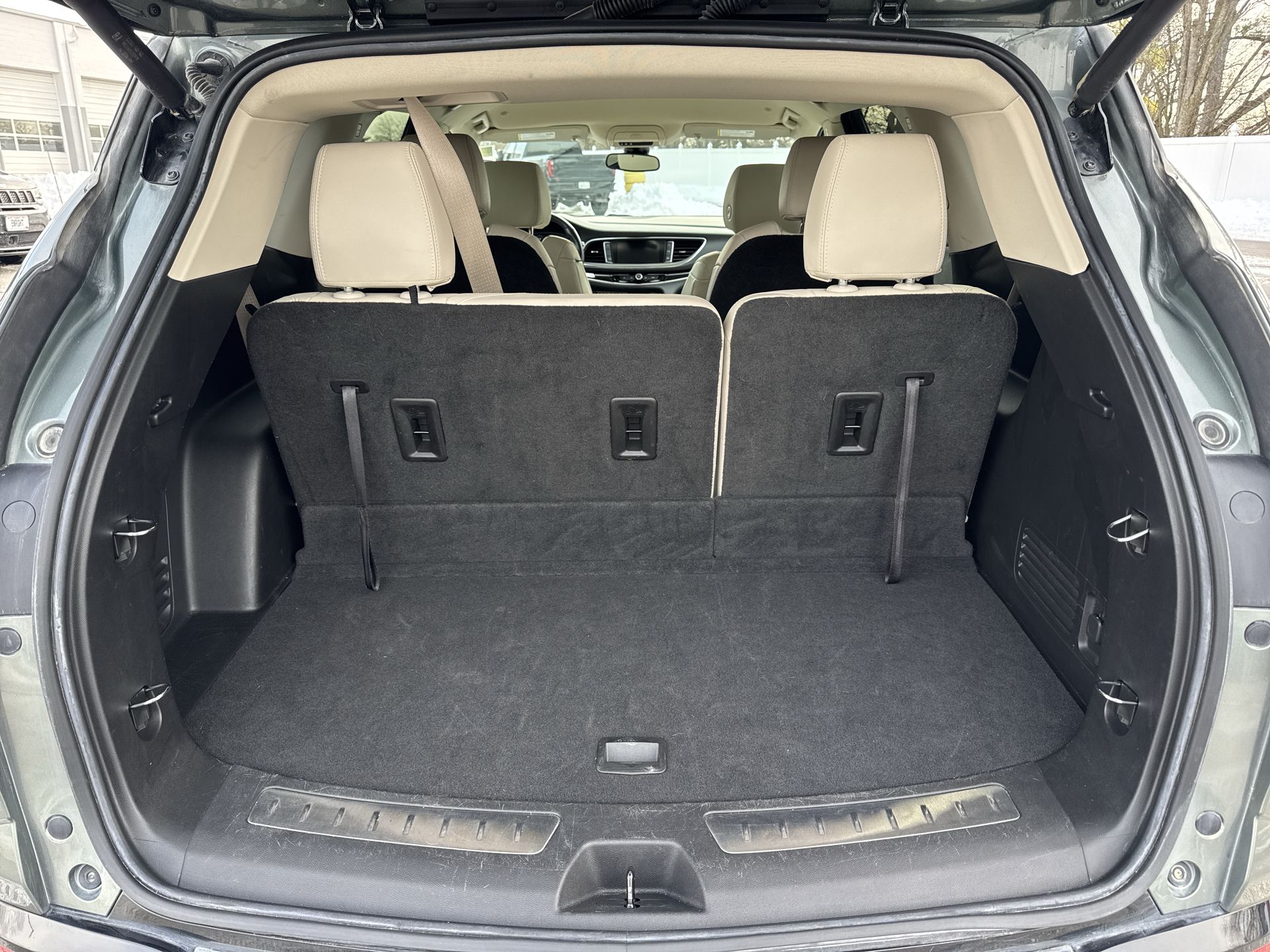 2022 Buick Enclave Essence