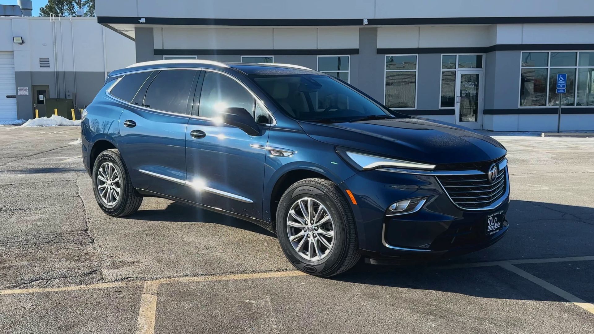2023 Buick Enclave Essence