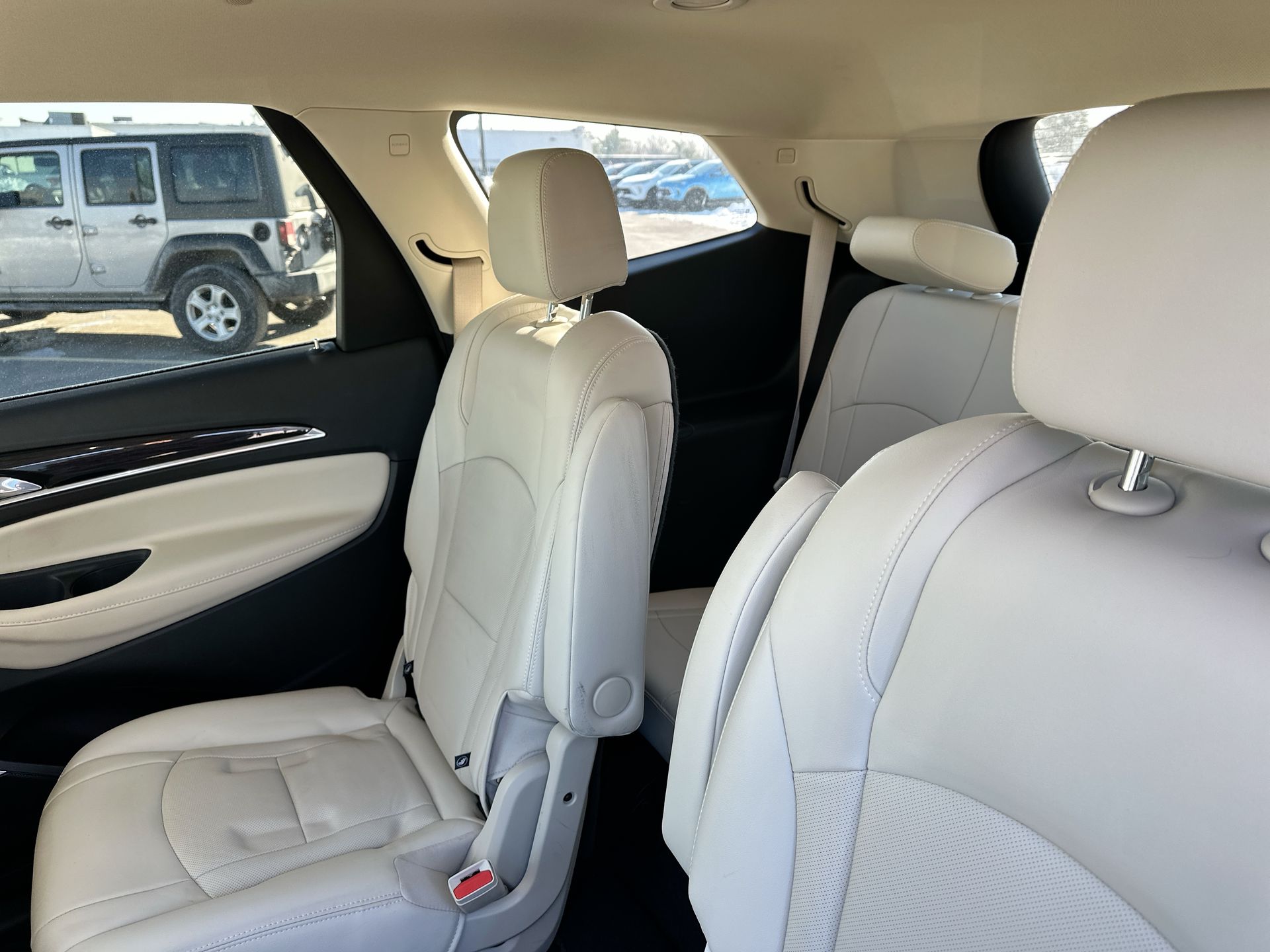 2023 Buick Enclave Essence