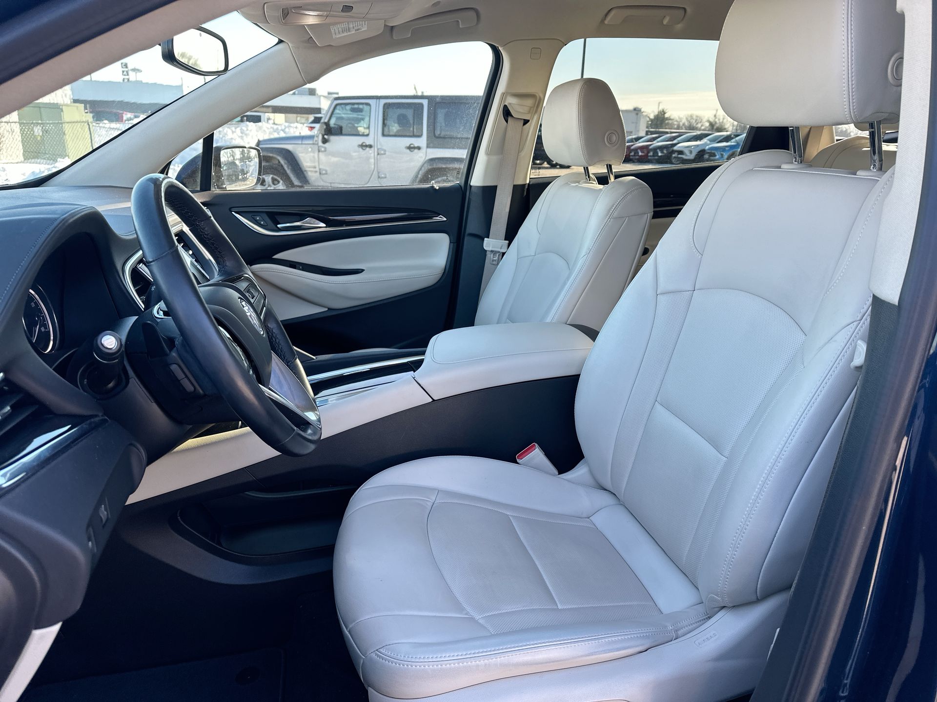 2023 Buick Enclave Essence