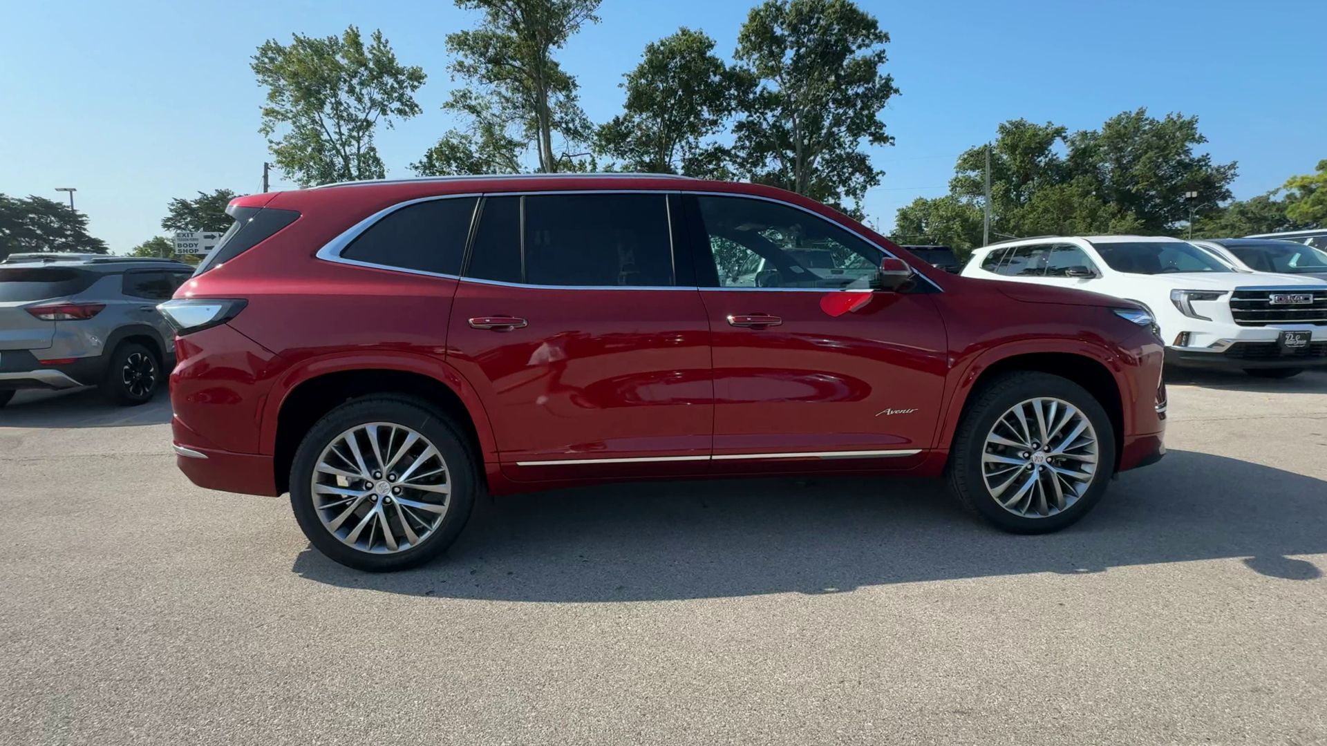 2026 Buick Enclave Avenir
