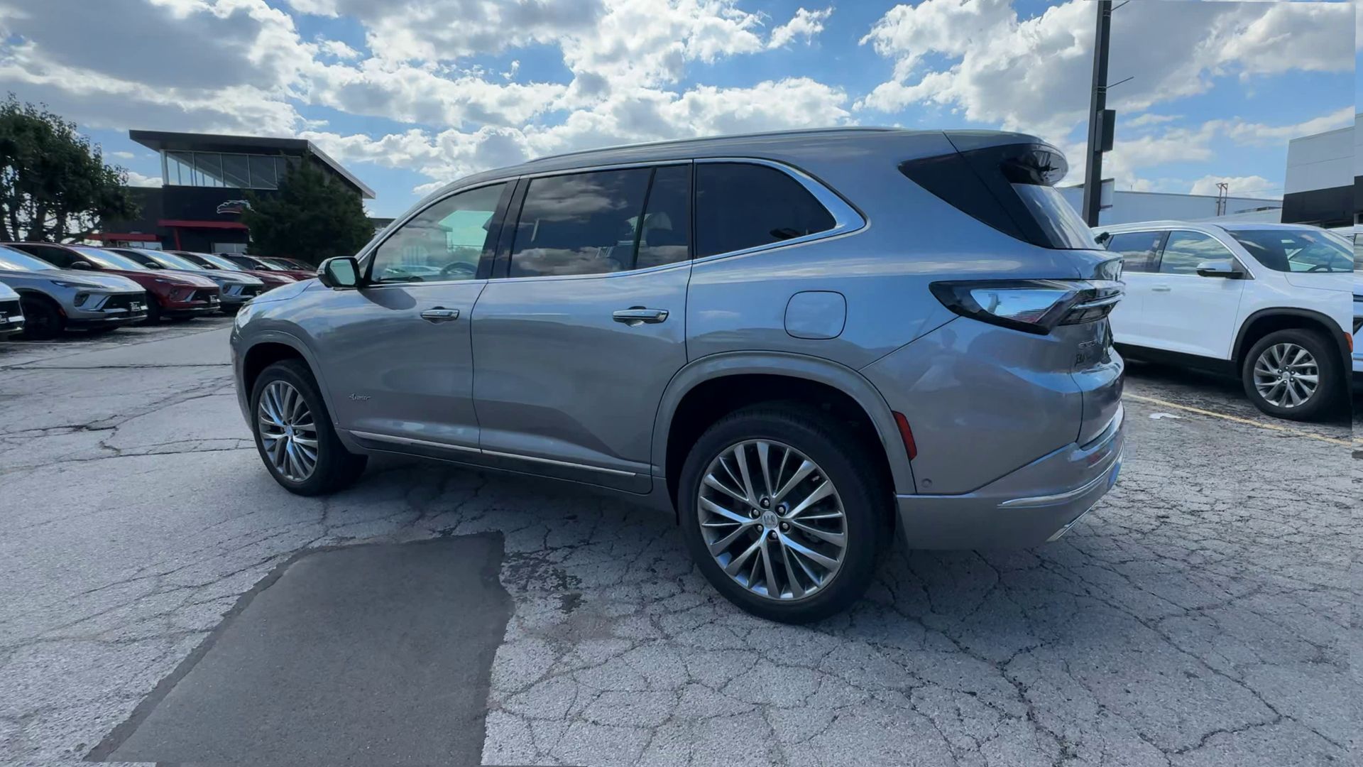 2026 Buick Enclave Avenir