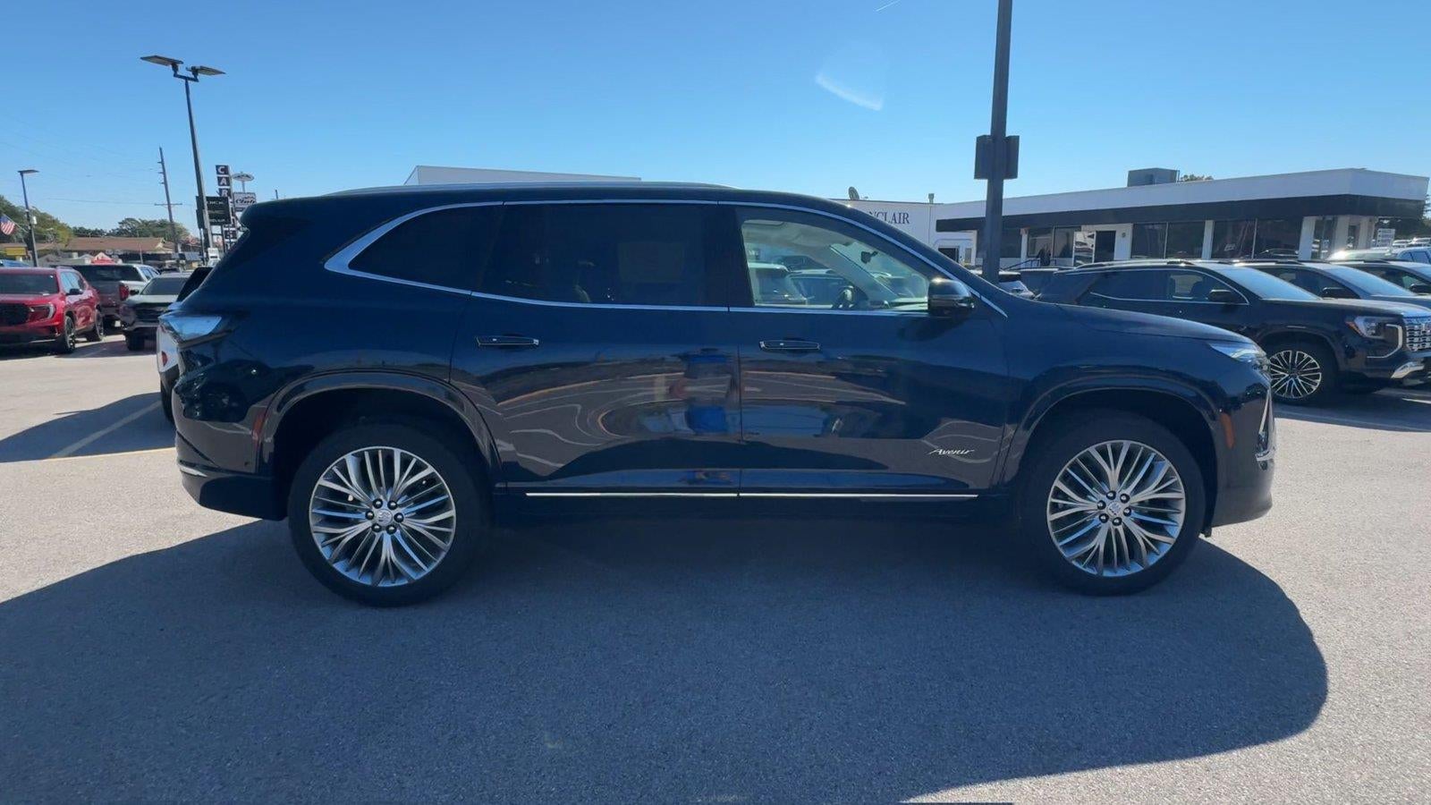 2027 Buick Enclave Avenir