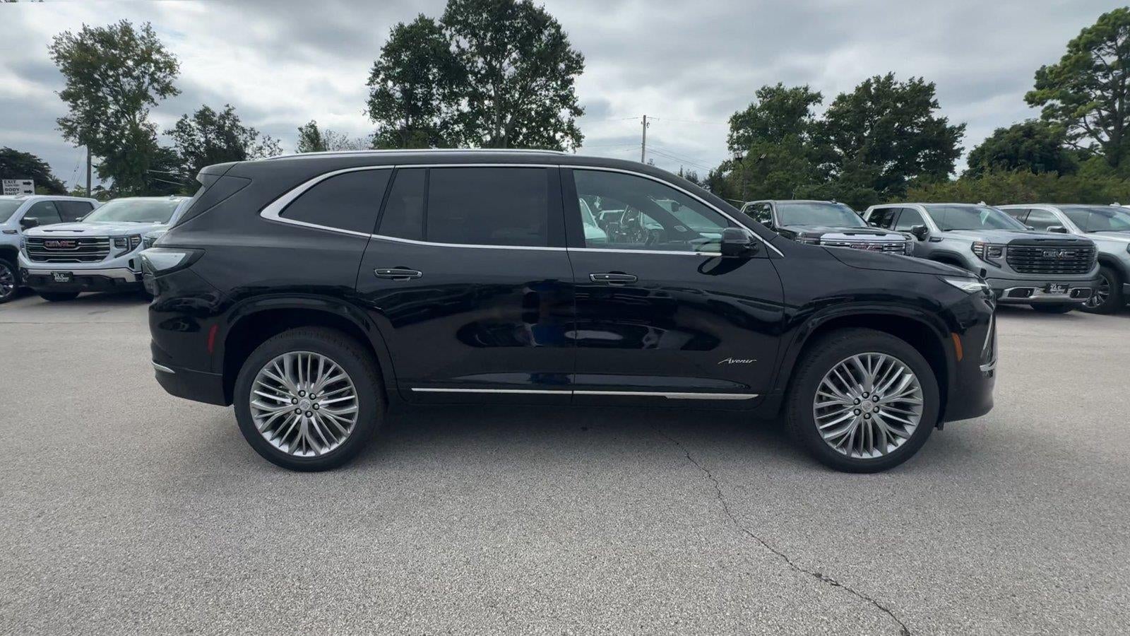 2027 Buick Enclave Avenir