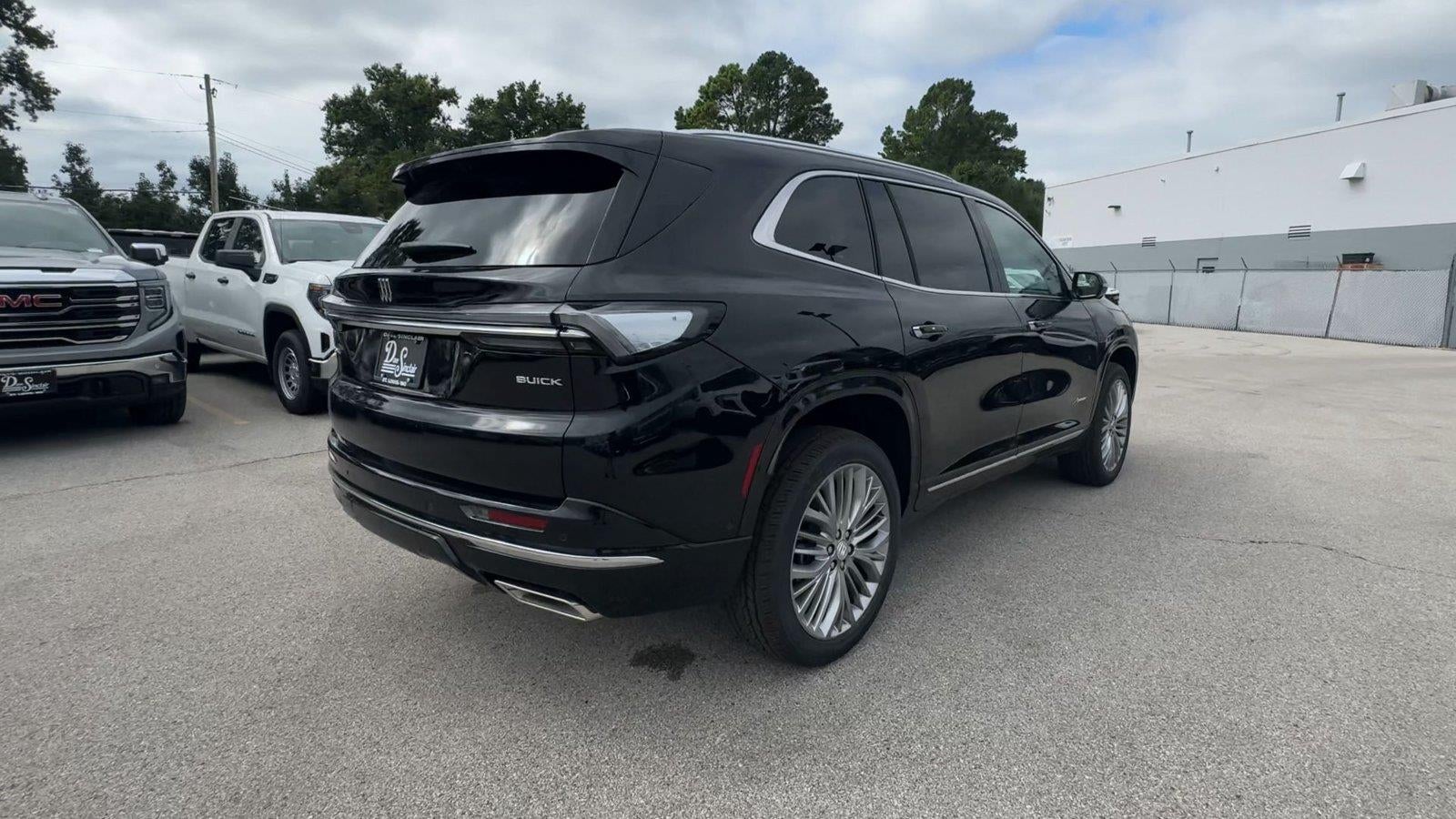 2027 Buick Enclave Avenir