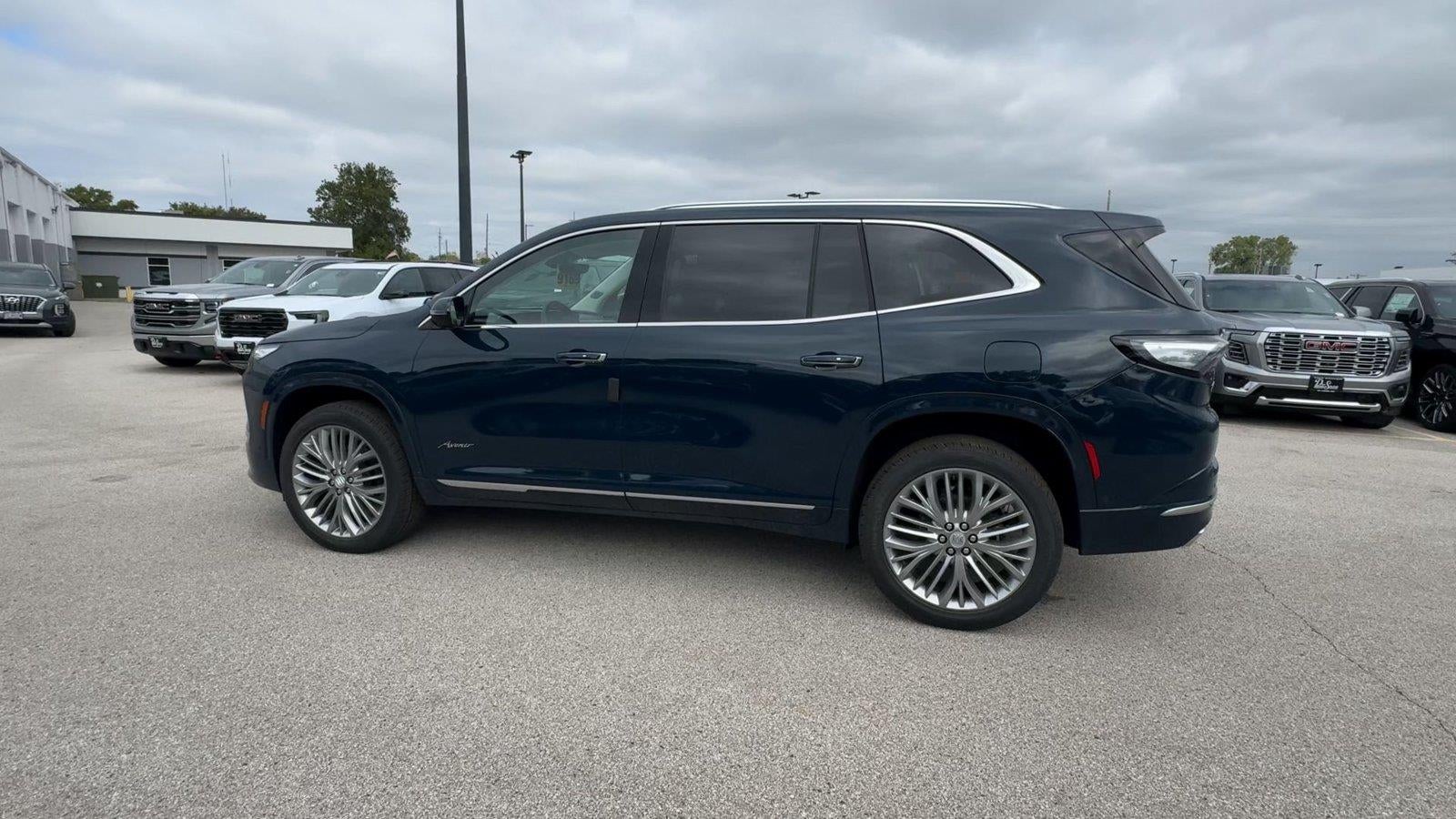 2027 Buick Enclave Avenir