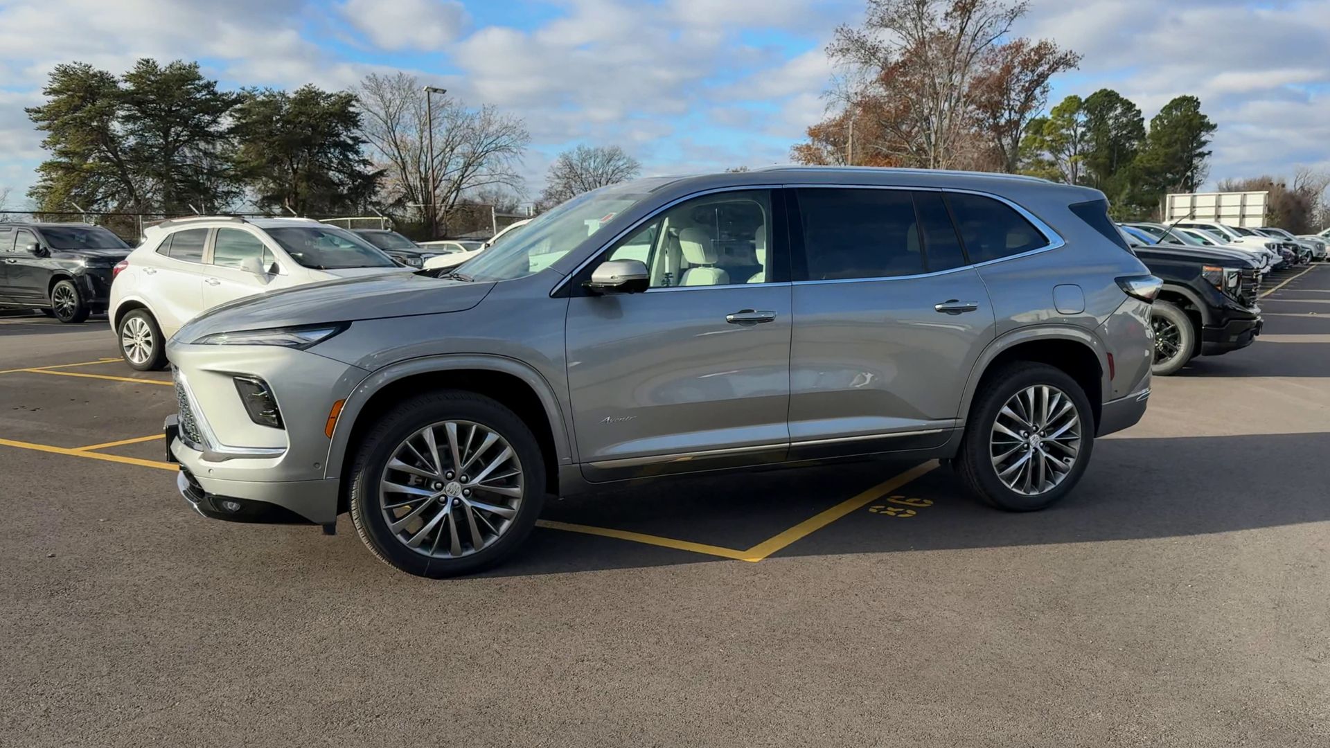 2026 Buick Enclave Avenir