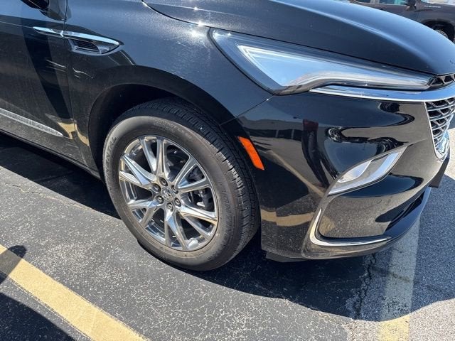 2023 Buick Enclave Premium