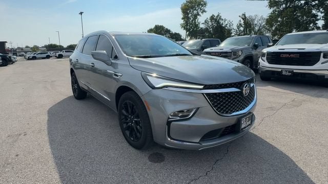 2024 Buick Enclave Avenir