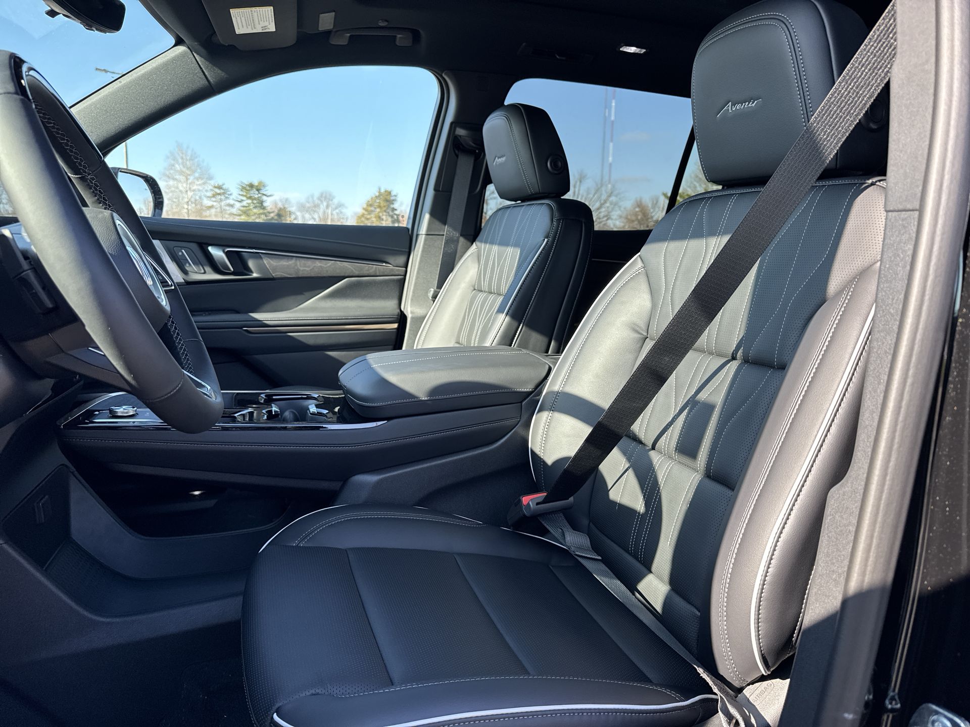 2026 Buick Enclave Avenir