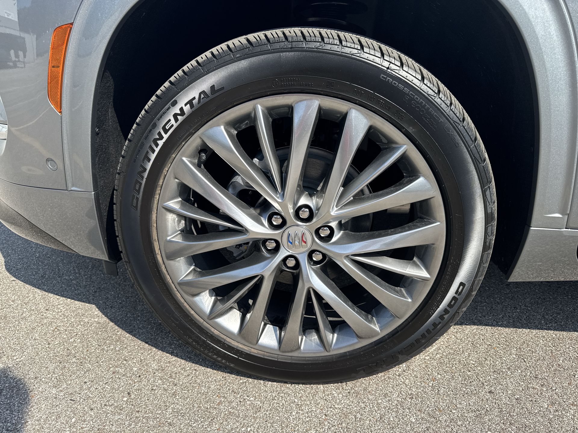 2026 Buick Enclave Avenir