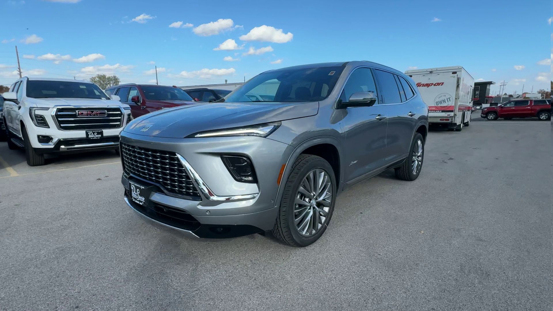 2026 Buick Enclave Avenir