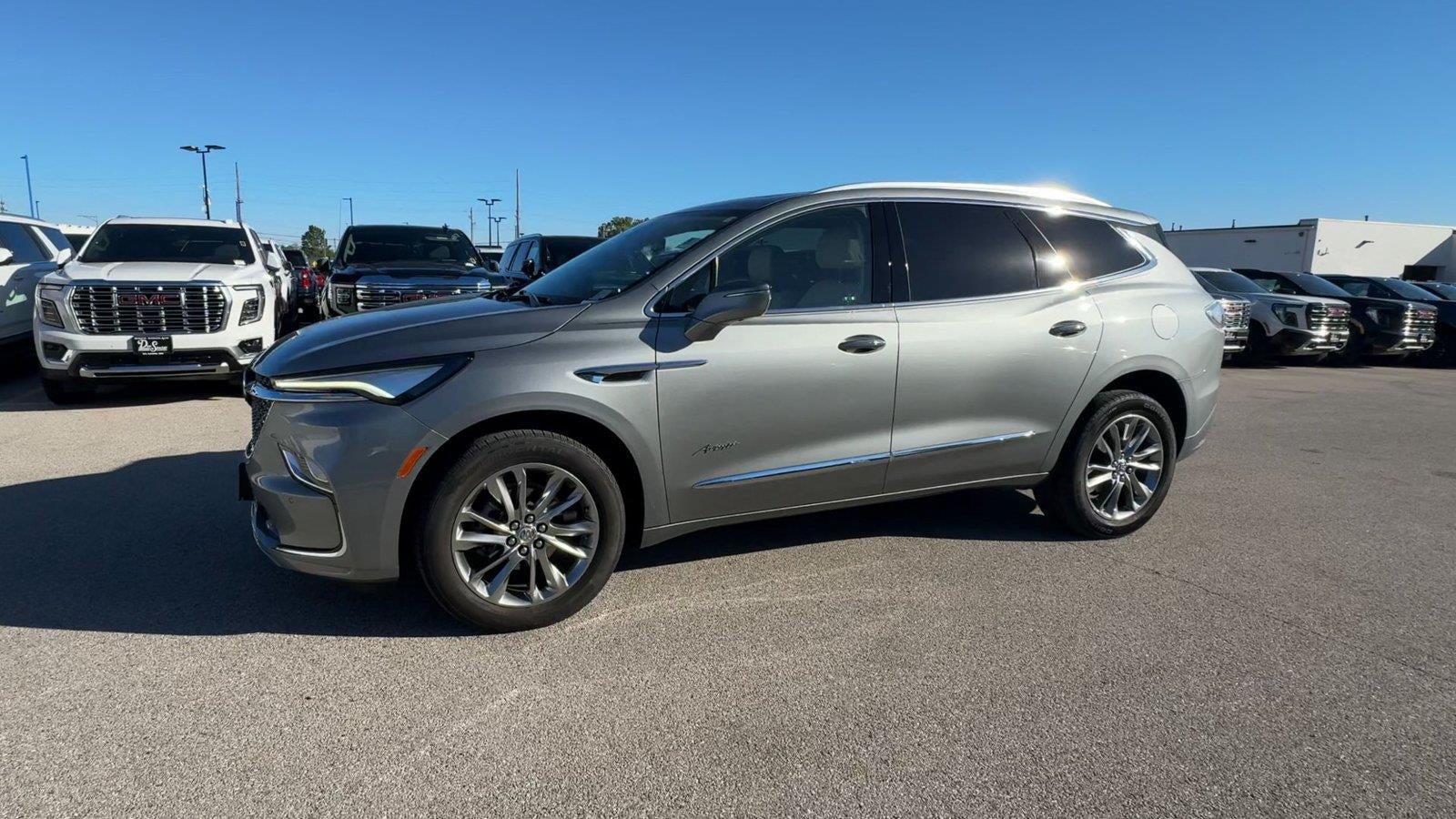 2024 Buick Enclave Avenir