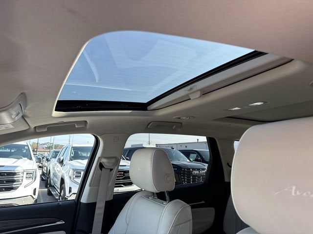 2023 Buick Enclave Avenir