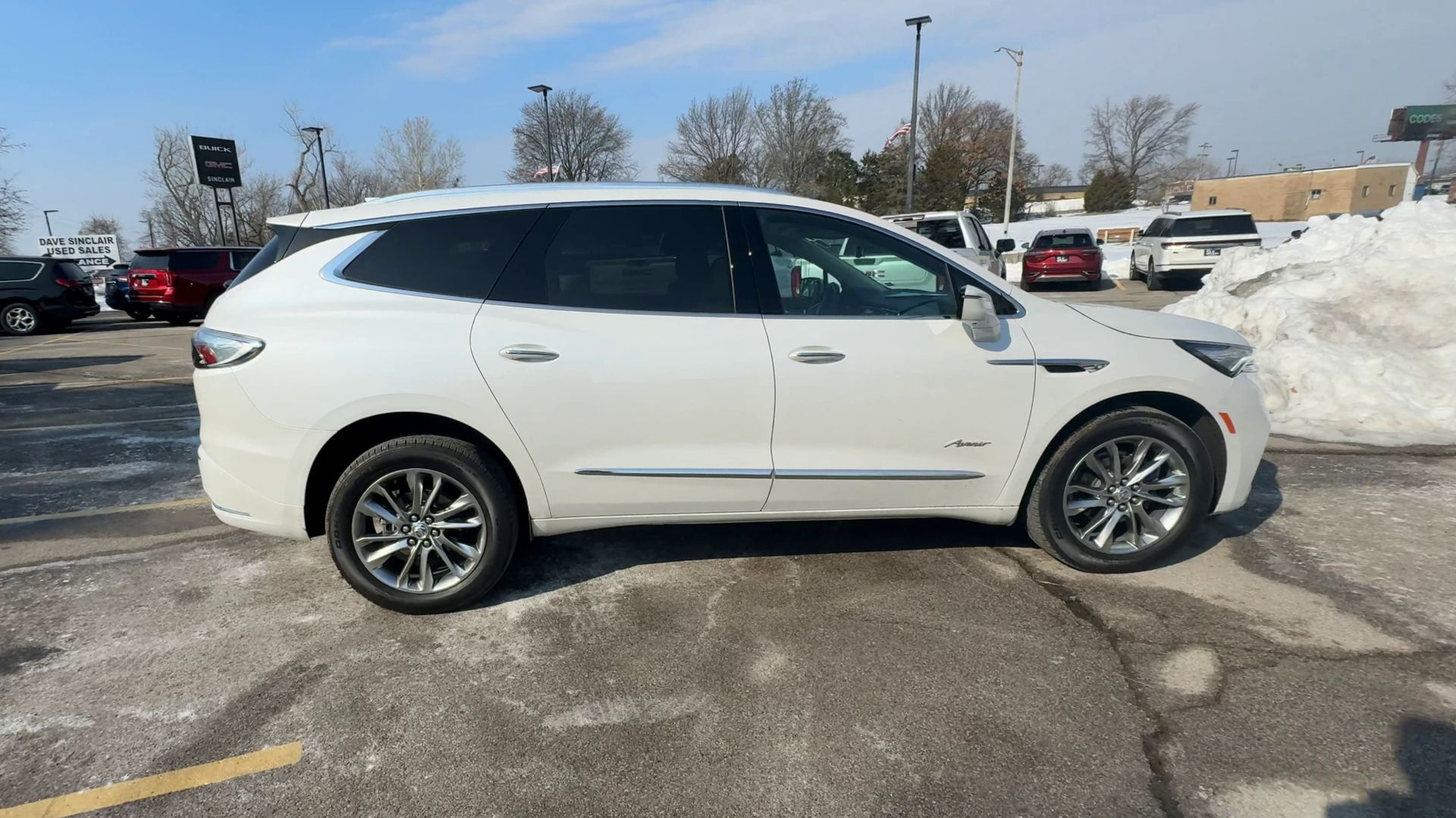 2024 Buick Enclave Avenir