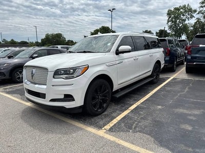 2022 Lincoln Navigator L Reserve