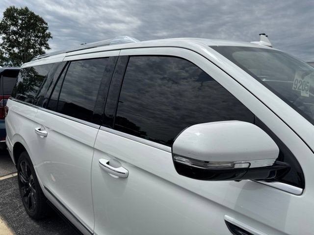 2022 Lincoln Navigator L Reserve