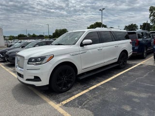 2022 Lincoln Navigator L Reserve