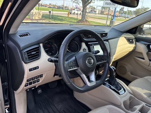 2017 Nissan Rogue SL
