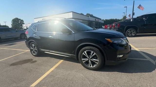 2017 Nissan Rogue SL