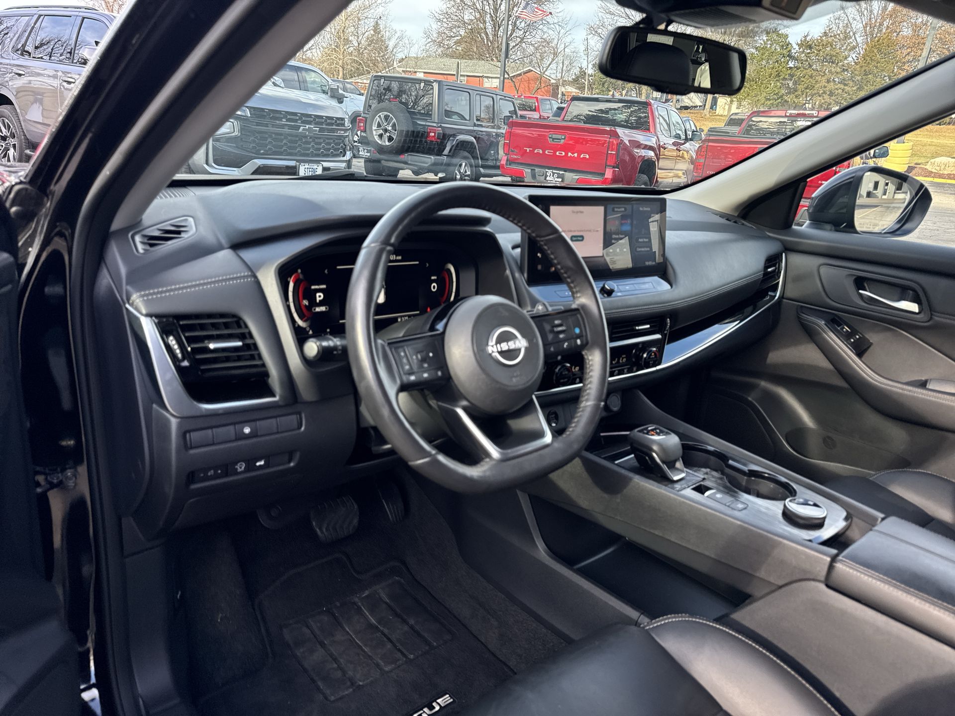 2024 Nissan Rogue SL