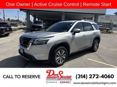 2025 Nissan Pathfinder SL