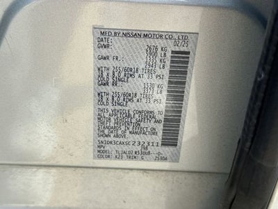 2025 Nissan Pathfinder SL