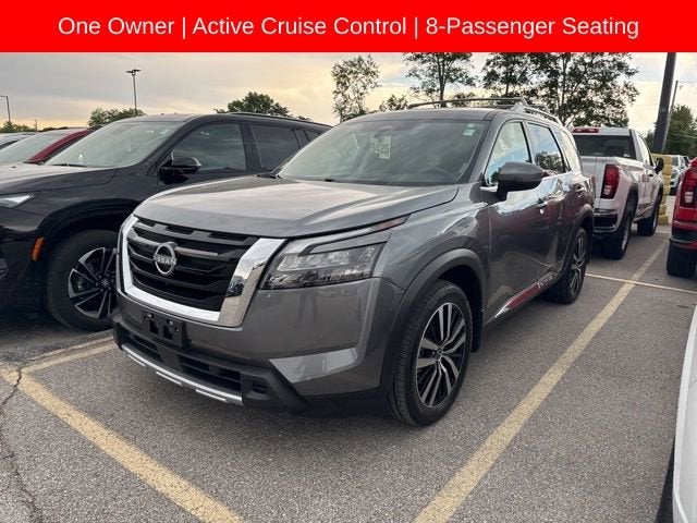 2025 Nissan Pathfinder Platinum