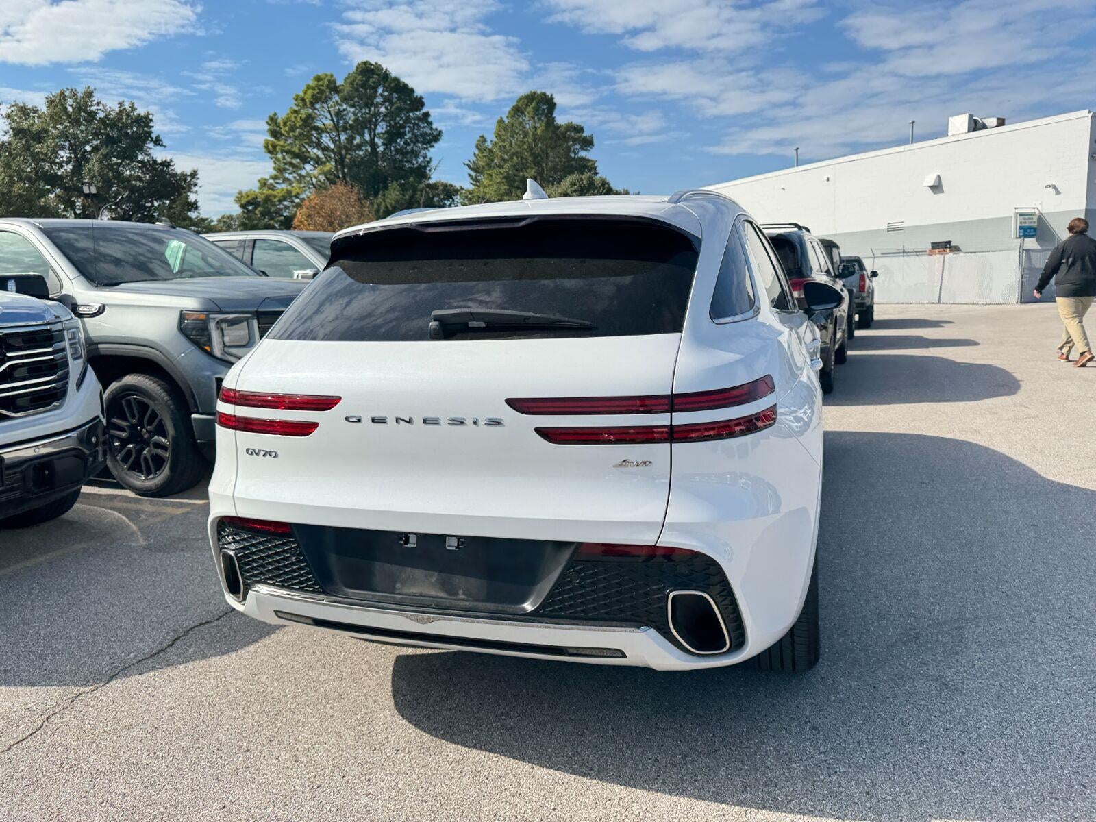 2025 Genesis GV70 2.5T