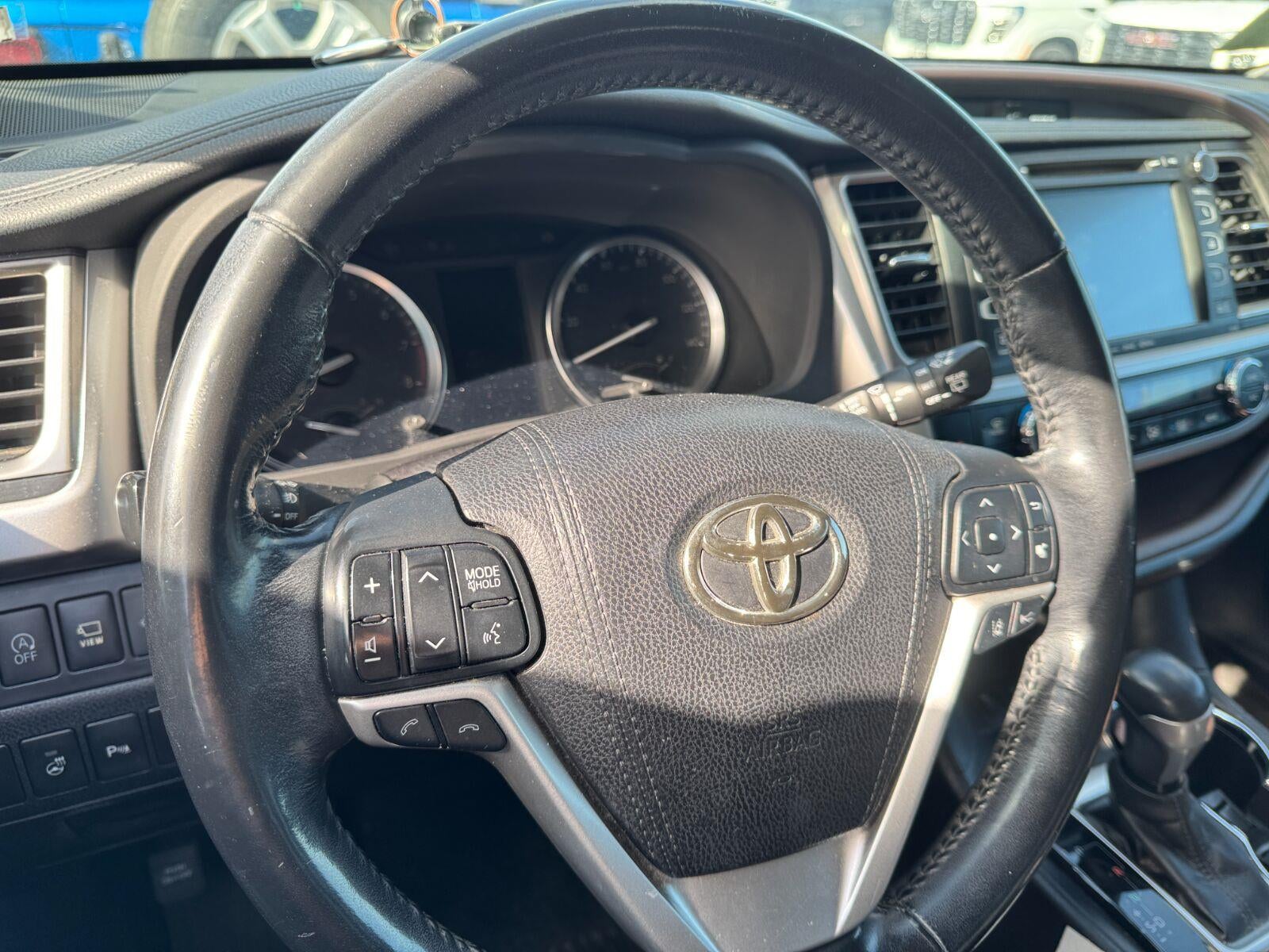 2017 Toyota Highlander Limited