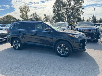 2017 Toyota Highlander Limited