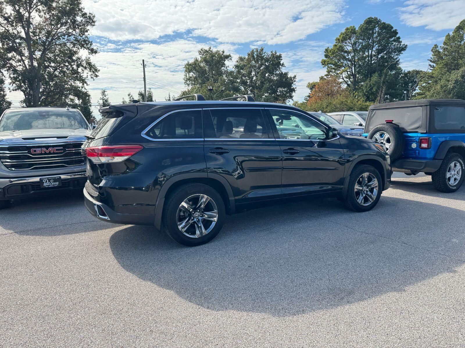 2017 Toyota Highlander Limited