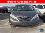 2017 Toyota Sienna XLE Auto Access Seat