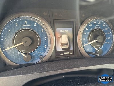 2017 Toyota Sienna XLE Auto Access Seat