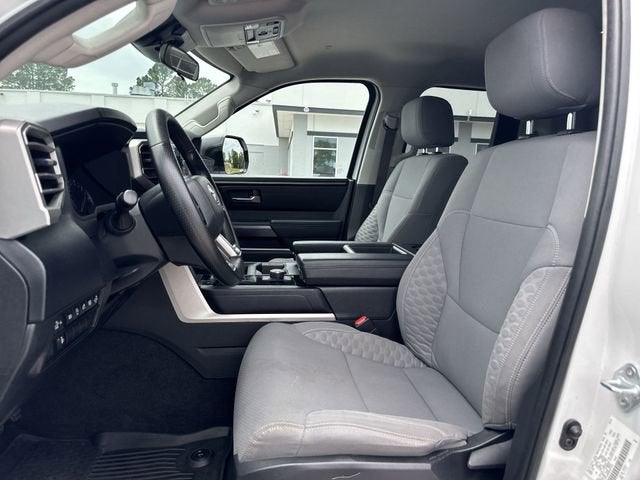 2022 Toyota Tundra 2WD SR5