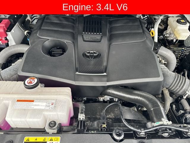2022 Toyota Tundra 2WD SR5