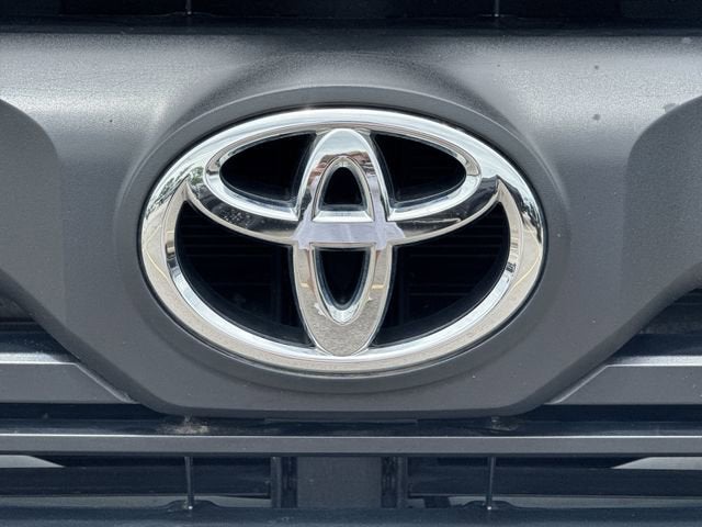 2022 Toyota Tundra 2WD SR5