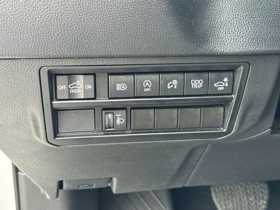 2022 Toyota Tundra 2WD SR5