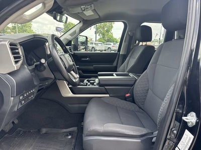 2023 Toyota Tundra 4WD SR5