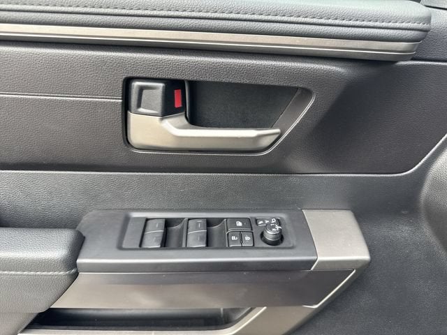 2023 Toyota Tundra 4WD SR5