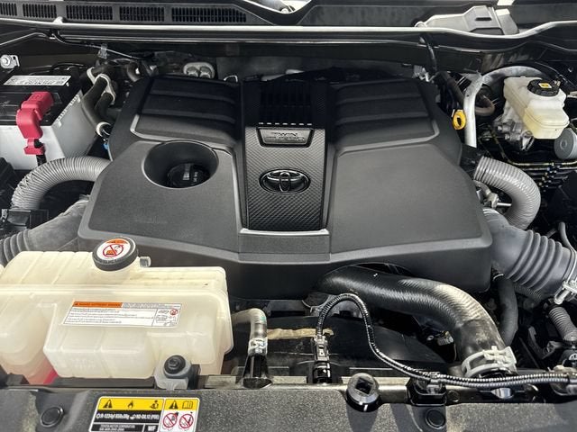 2023 Toyota Tundra 4WD SR5