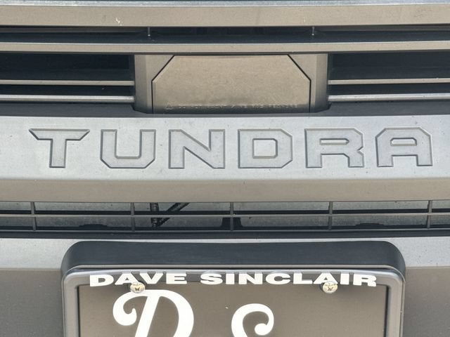 2023 Toyota Tundra 4WD SR5