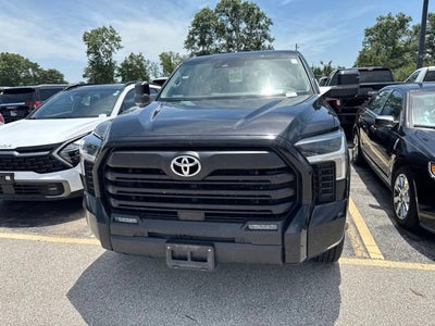 2023 Toyota Tundra 4WD SR5