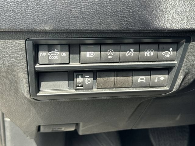 2023 Toyota Tundra 4WD SR5