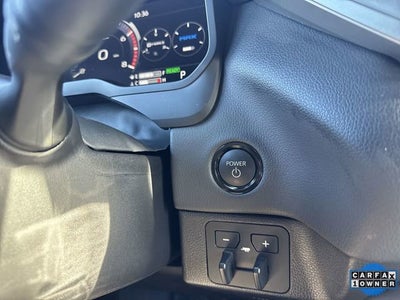 2025 Toyota Sequoia SR5